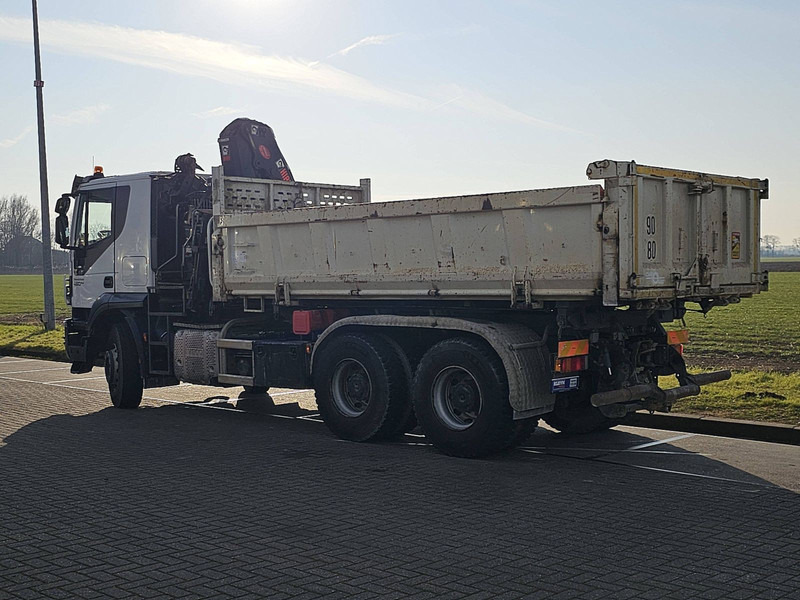 Camion benne Iveco AT260T45 TRAKKER HIAB XS144