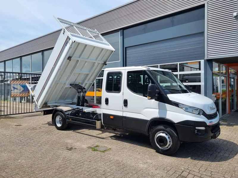 Camion benne Iveco Daily 70C18/ Dreiseitenkipper/ Airco/ 7 Pers.