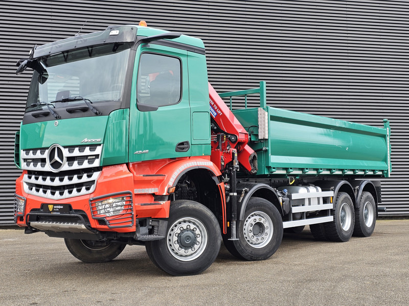 Camion benne Mercedes-Benz AROCS 4145 8X6 TIPPER + HMF CRANE