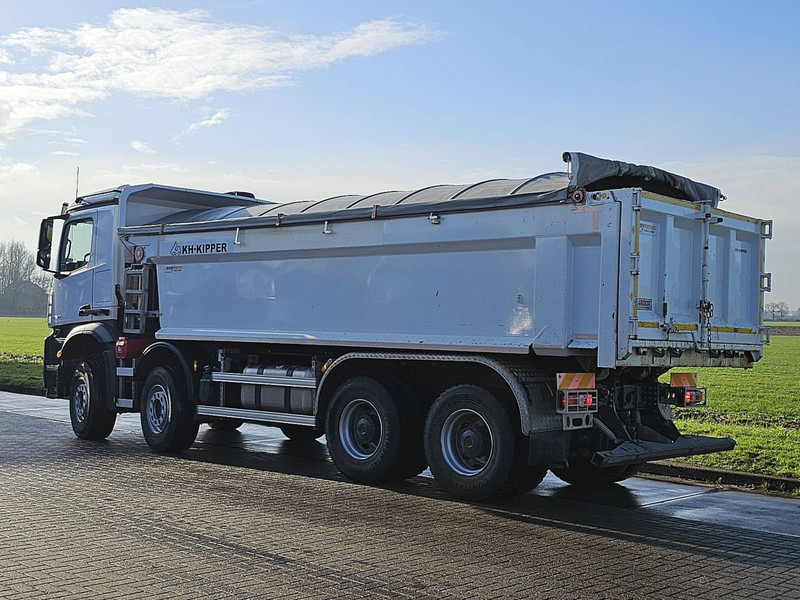 Camion benne Mercedes-Benz AROCS 4245