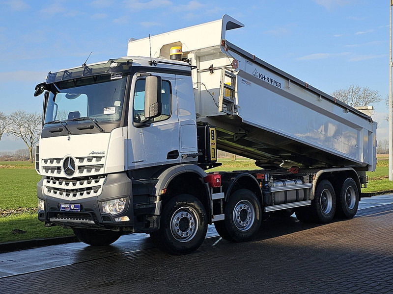 Camion benne Mercedes-Benz AROCS 4245