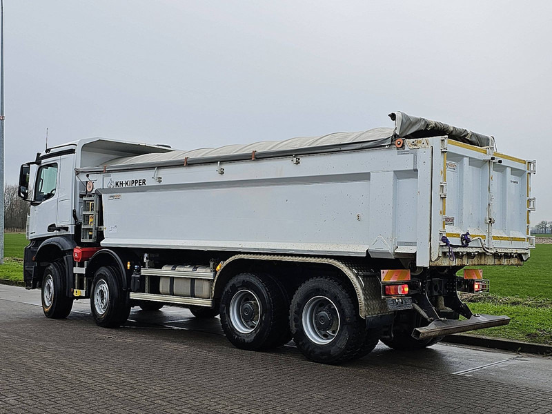 Camion benne Mercedes-Benz AROCS 4245