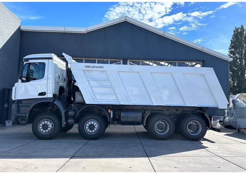 Camion benne Mercedes-Benz Arocs 4140 K 8x4 Meiller Tipper