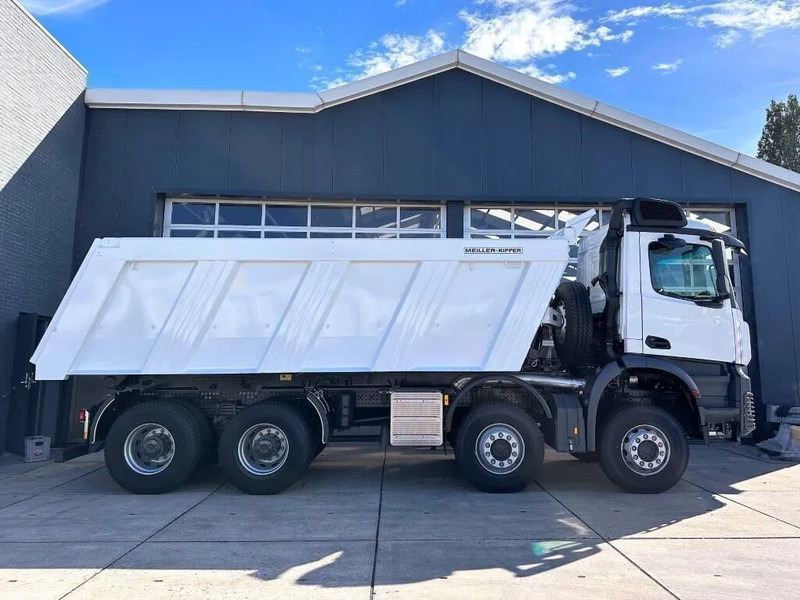 Camion benne Mercedes-Benz Arocs 4140 K 8x4 Meiller Tipper