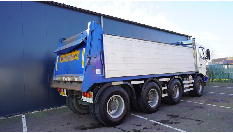 Camion benne Terberg FM 2000/420 8X8 TIPPER 544.000KM