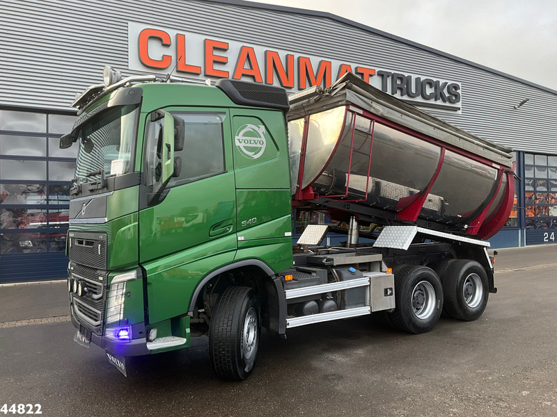 Camion benne Volvo FH 540 6x4 Euro 6 Asphalt kipper