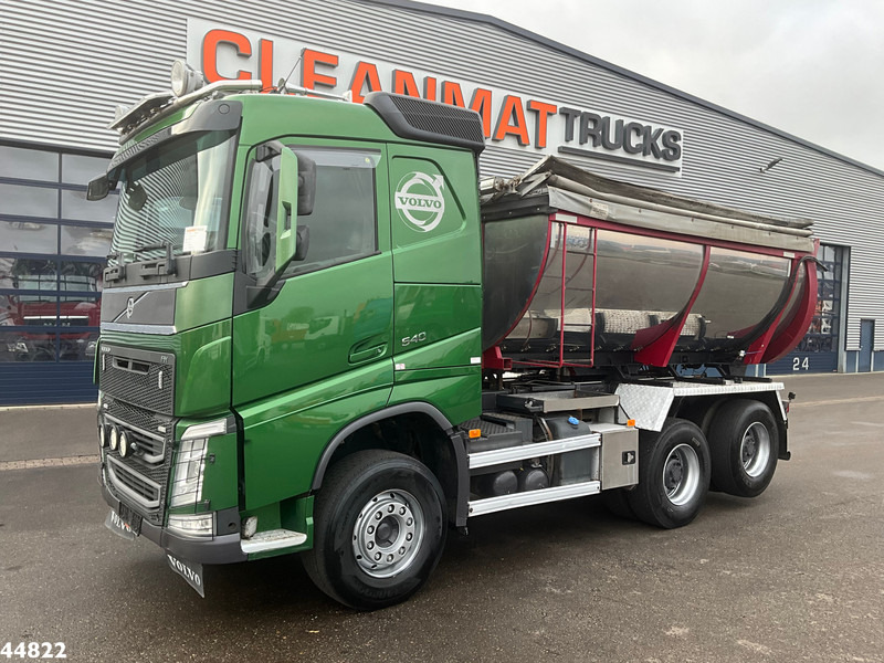 Camion benne Volvo FH 540 6x4 Euro 6 Asphalt kipper