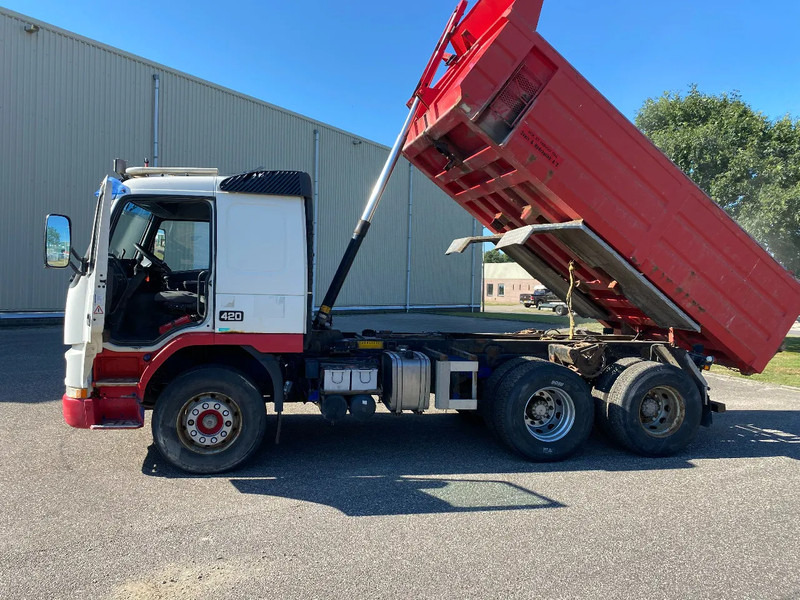 Camion benne Volvo FM 12.420 kipper