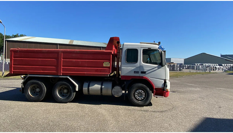 Camion benne Volvo FM 12.420 kipper