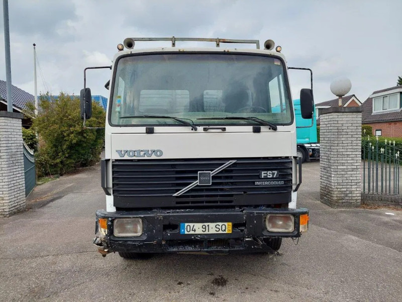 Camion benne Volvo FS 717 KIPPER