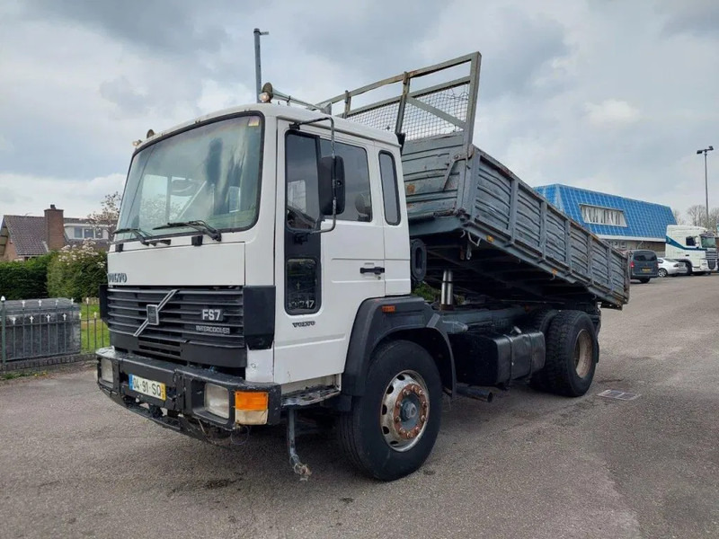 Camion benne Volvo FS 717 KIPPER