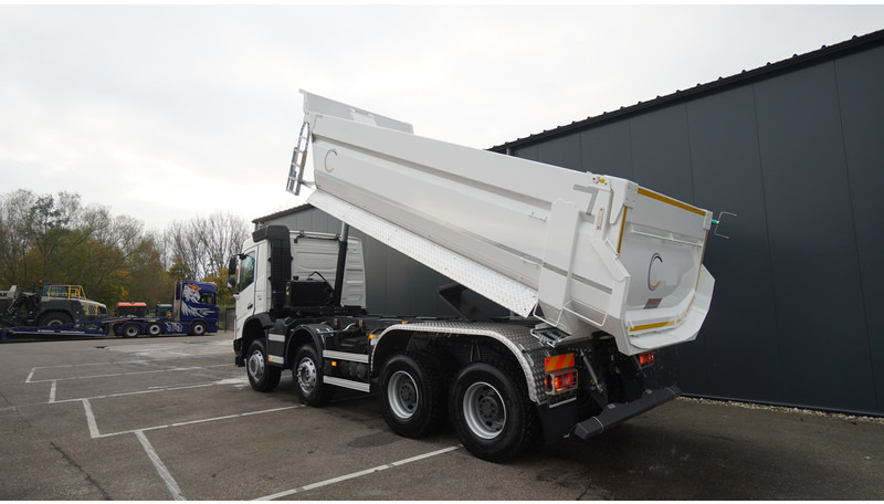 Camion benne Volvo NEW FMX 460 8X6 TIPPER EURO 6