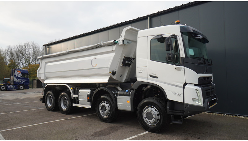 Camion benne Volvo NEW FMX 460 8X6 TIPPER EURO 6