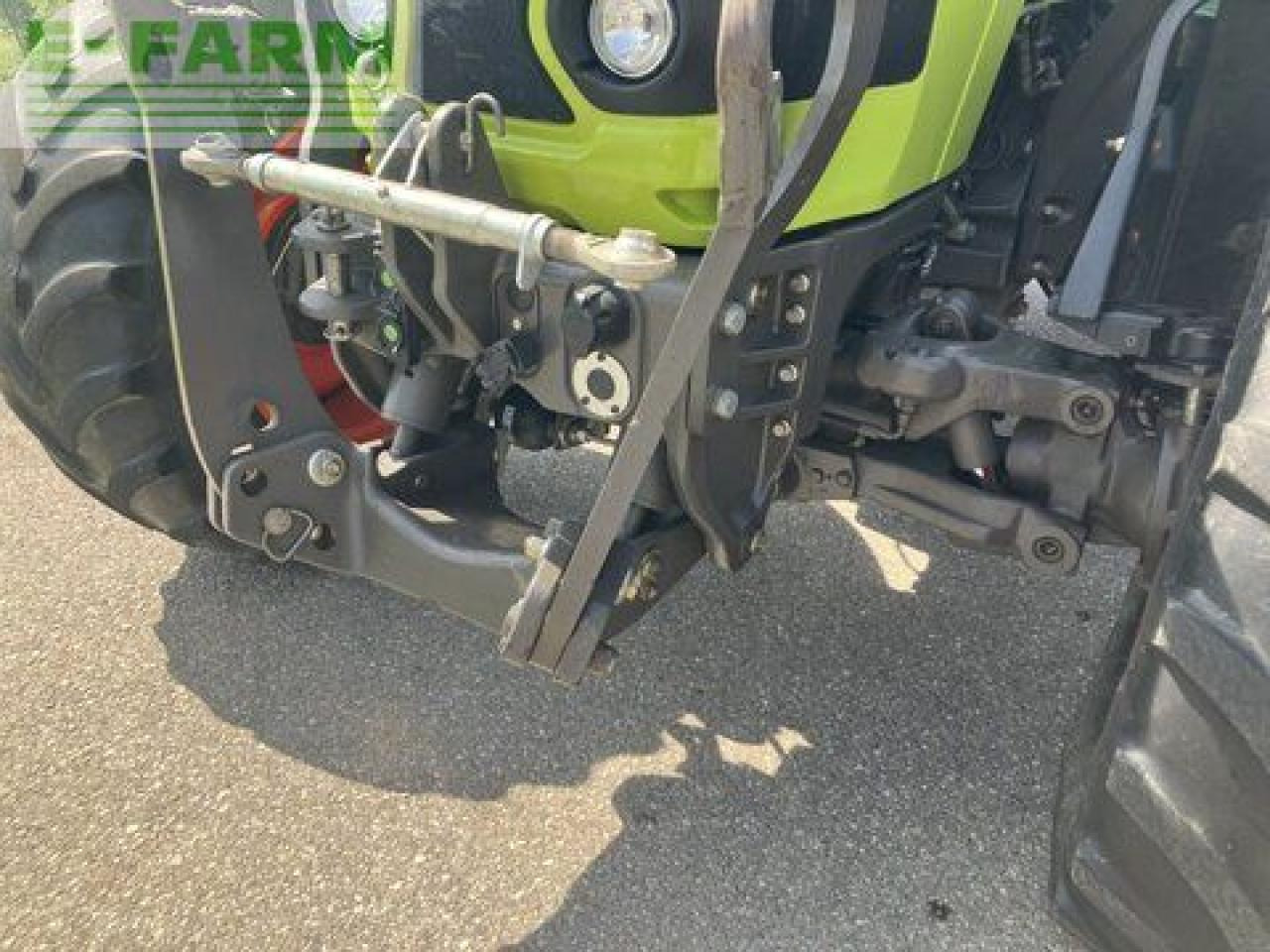 Tracteur agricole CLAAS arion 450 cis panoramic CIS