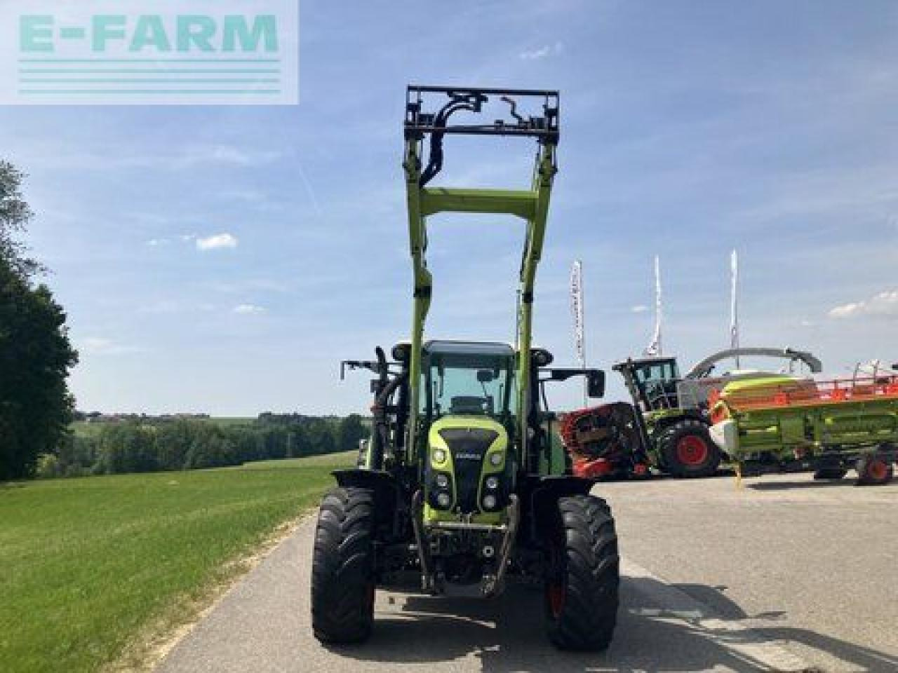 Tracteur agricole CLAAS arion 450 cis panoramic CIS