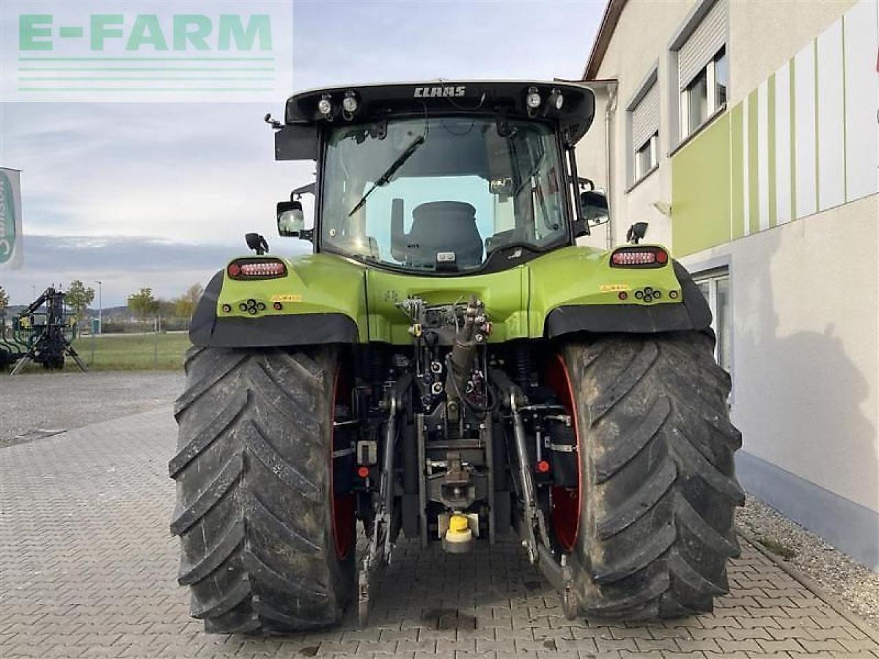 Tracteur agricole CLAAS arion 650 cmatic cebis CMATIC CEBIS