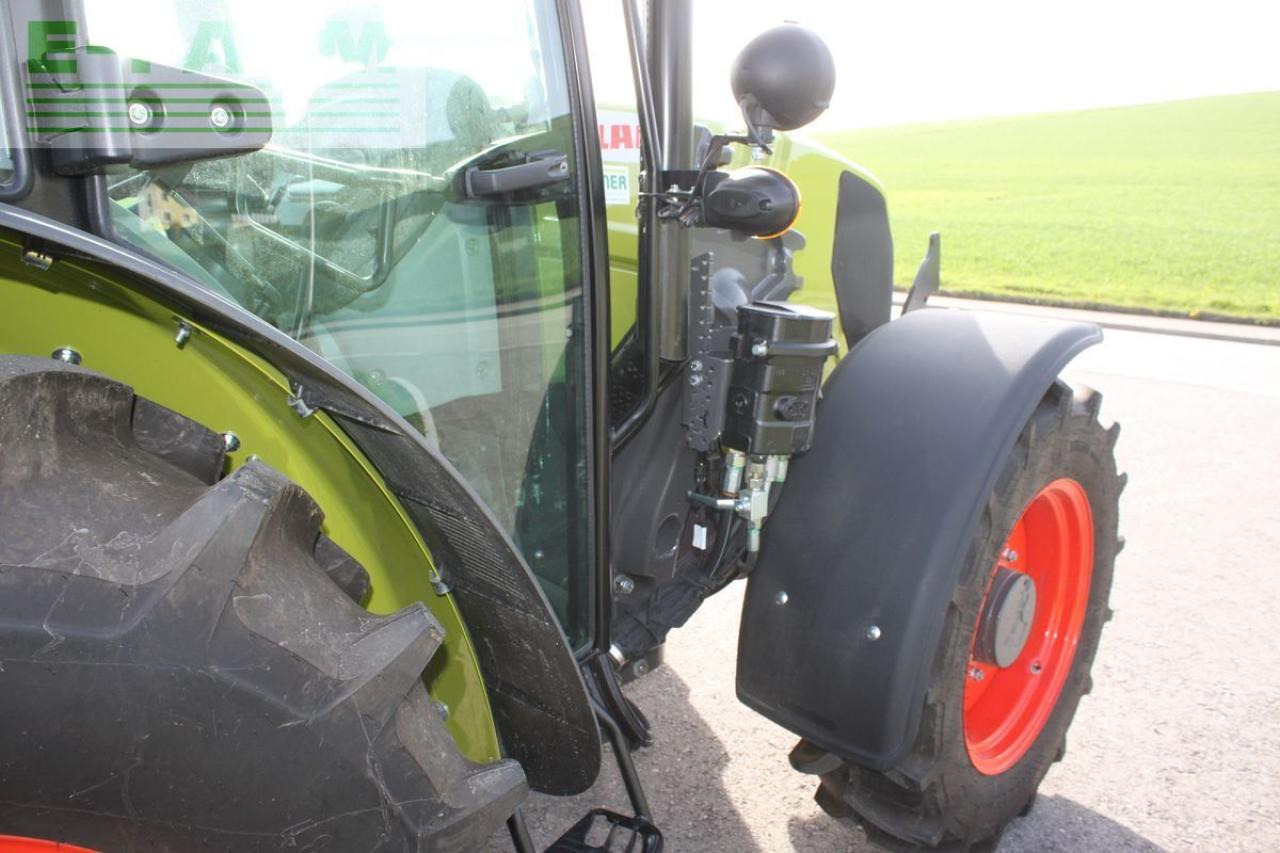 Tracteur agricole CLAAS elios 210 (kabine ohne glasdach)