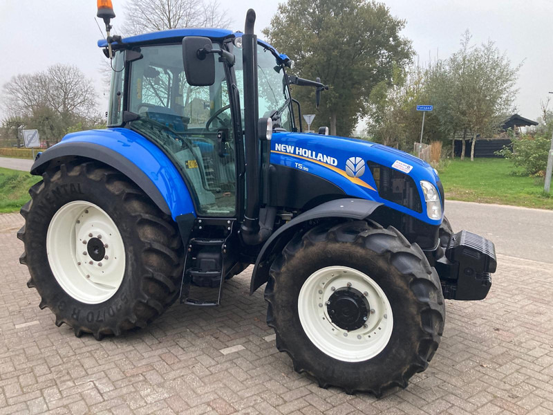 Tracteur agricole New Holland T5.95