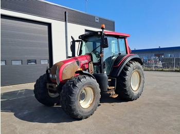 Tracteur agricole Valtra N82 N82