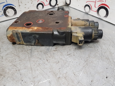 Hydraulique New Holland Directional Control Valve 87546170, 84175671, 87635977, 630416: photos 4