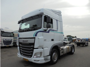 Tracteur routier DAF XF 440