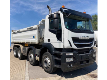 Camion benne IVECO X-WAY