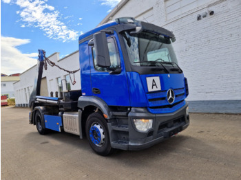 Camion multibenne MERCEDES-BENZ Antos 1840