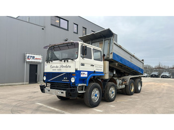 Camion benne VOLVO