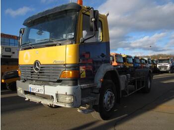 Camion ampliroll MERCEDES-BENZ Atego 1823