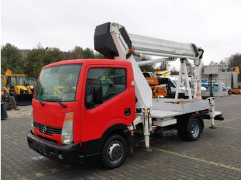 Camion avec nacelle Nissan Cabstar