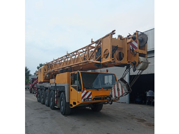 Grue mobile DEMAG