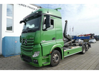 Camion ampliroll MERCEDES-BENZ Actros 2546