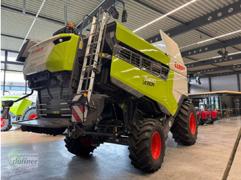 Moissonneuse-batteuse CLAAS Lexion 5400 Model C831...