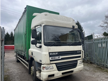 Camion à rideaux coulissants DAF CF 65 220