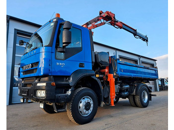 Camion benne IVECO Trakker