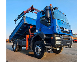 Camion benne IVECO Trakker