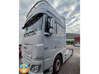 Tracteur routier DAF XF 510