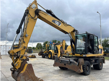 Pelle sur pneus CATERPILLAR M316D