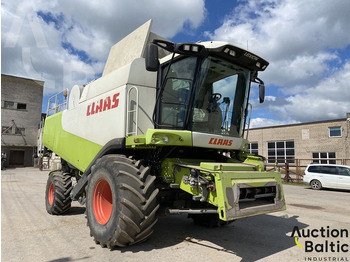 Moissonneuse-batteuse CLAAS Lexion 570