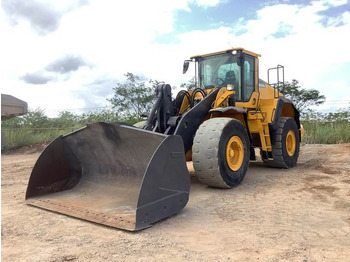 Chargeuse sur pneus VOLVO L150H