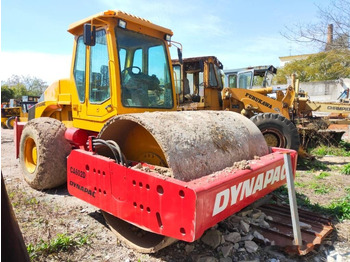 Compacteur à pieds de mouton/ Monocylindre Dynapac CA 602 D