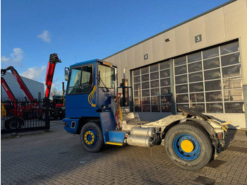 Tracteur portuaire Terberg YT 180