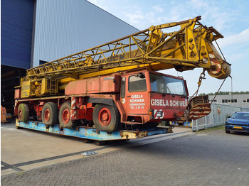 Grue tout-terrain LIEBHERR LTM 1100