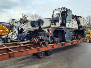 Grue tout-terrain TEREX