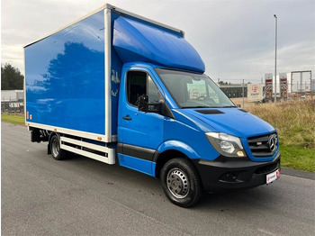 Camion fourgon MERCEDES-BENZ Sprinter 516