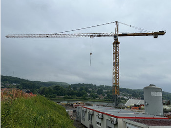 Grue à tour LIEBHERR