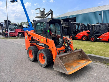 Mini chargeuse BOBCAT S450