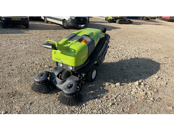 Balayeuse industrielle GREEN MACHINE 414 RS