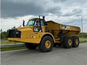 Tombereau articulé CATERPILLAR 740B