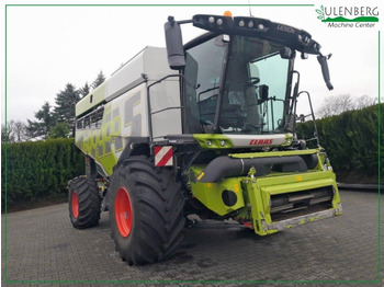 Moissonneuse-batteuse CLAAS Lexion